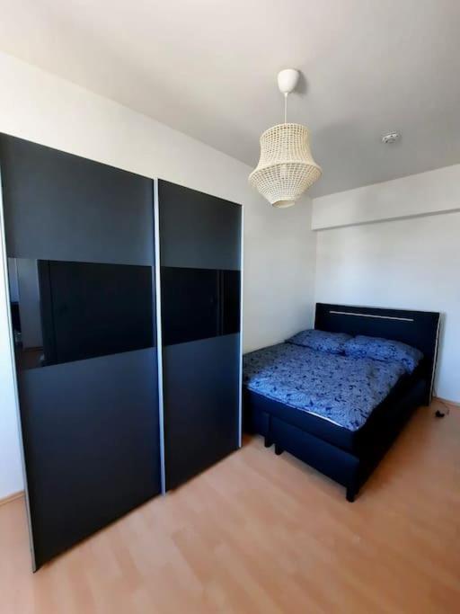 City-Wohnung Mit Ausblick Bochum Bagian luar foto