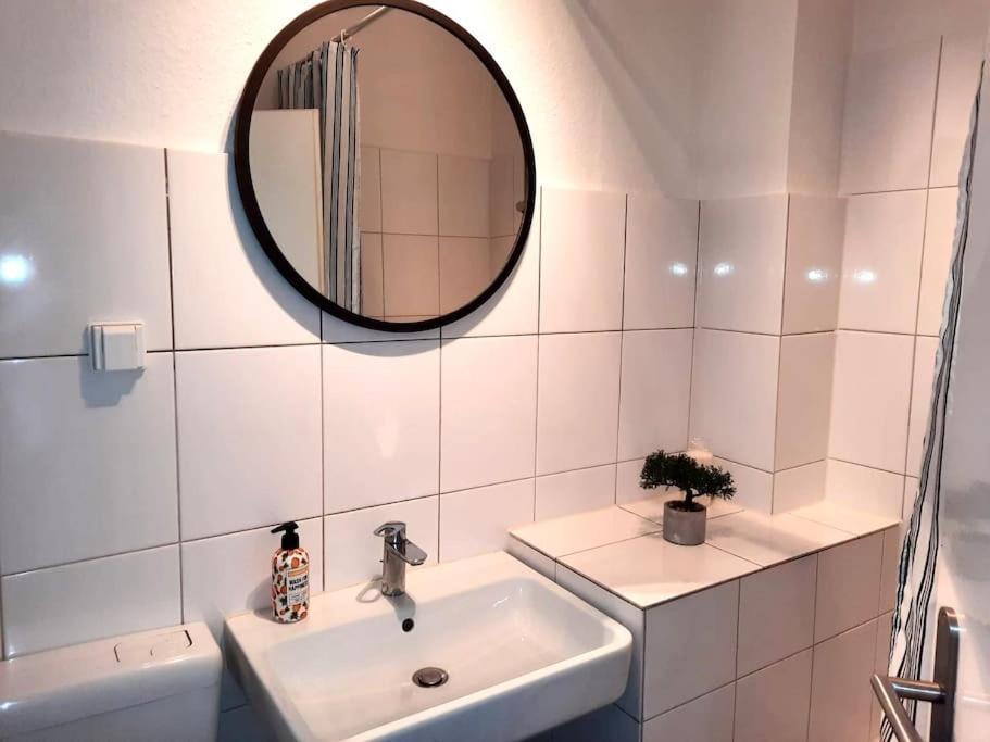 City-Wohnung Mit Ausblick Bochum Bagian luar foto