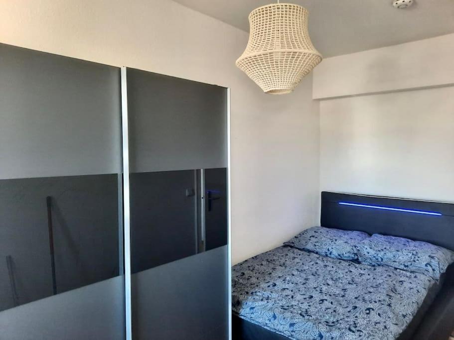 City-Wohnung Mit Ausblick Bochum Bagian luar foto